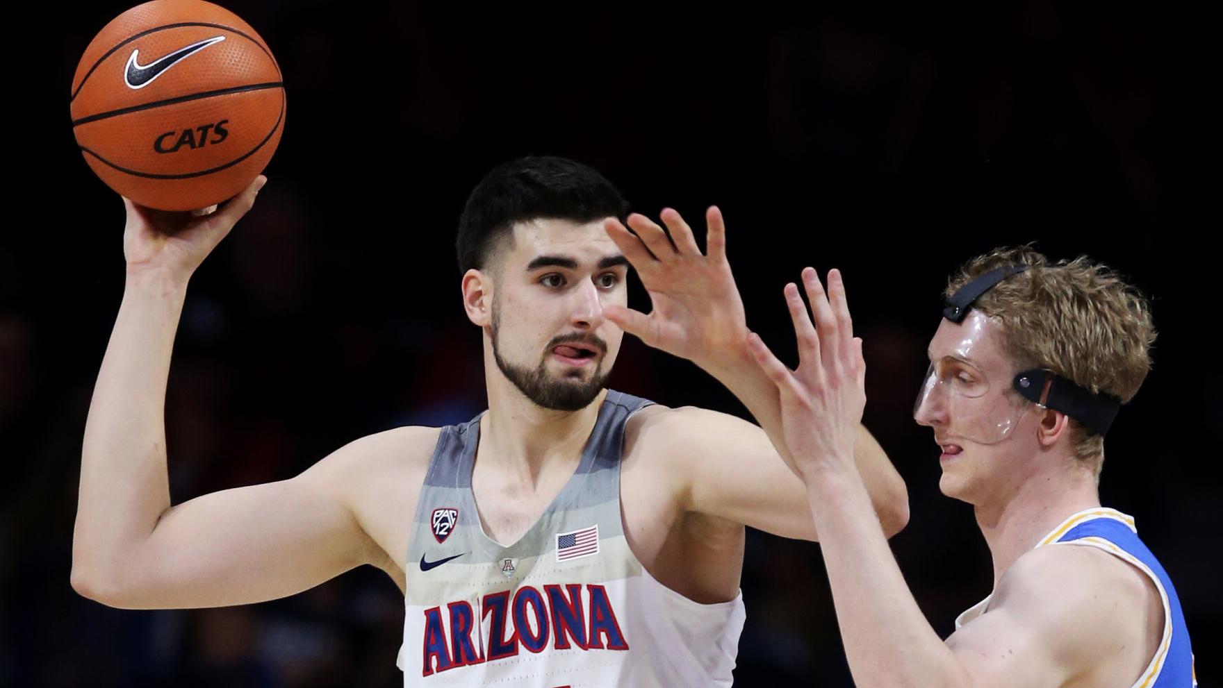 Greg Hansen: In a chaotic season, Dusan Ristic shows us what's right with college basketball